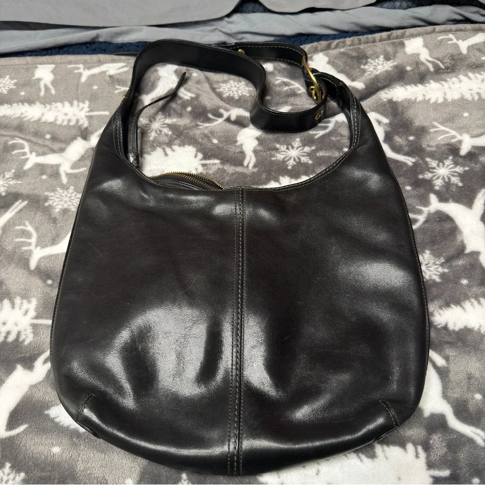Coach Soho Black Leather Hobo Bag Brass Hardware 12406 - Picture 2 of 11